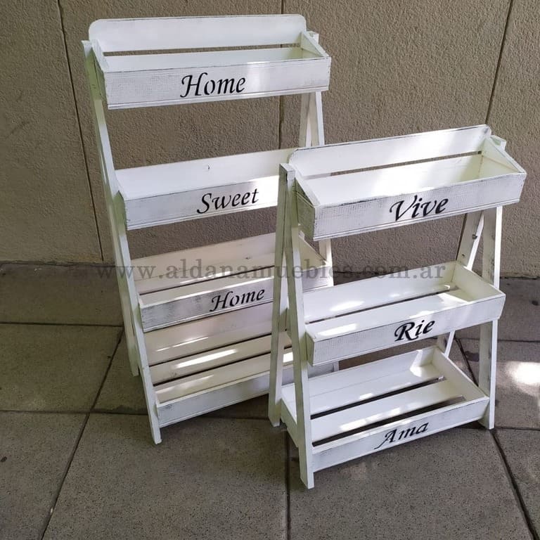 Varios